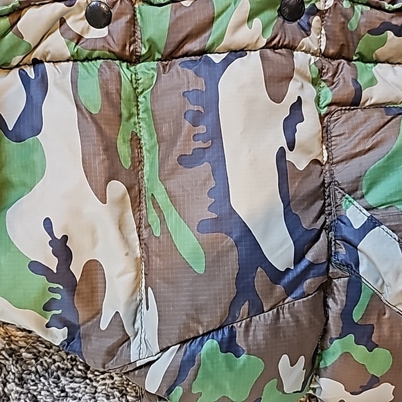 STUNNING DENIM & SUPPLY RALPH LAUREN CAMO FUR LINED PUFFER VEST - Picture 7 of 10